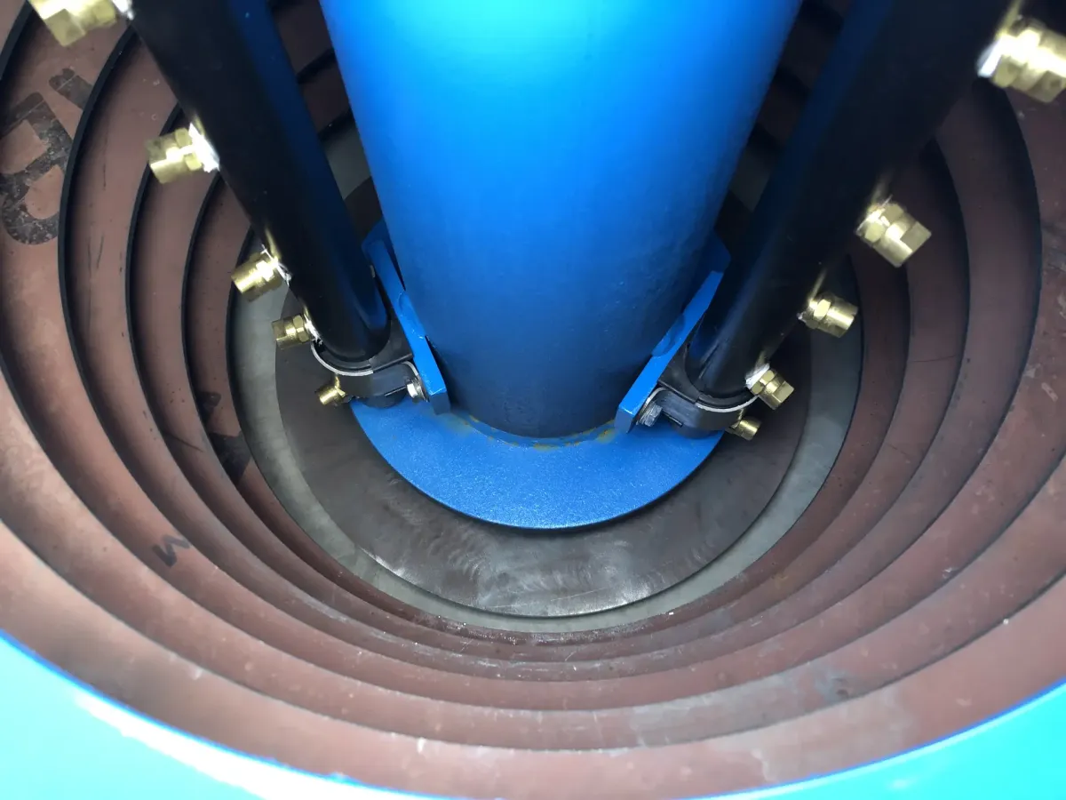Hy-G P21 bowl interior showing captured gold.