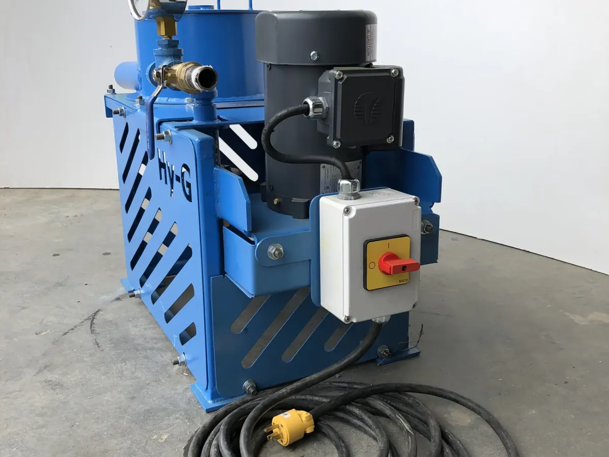 Hy-G P5 concentrator with motor, hose and skid.